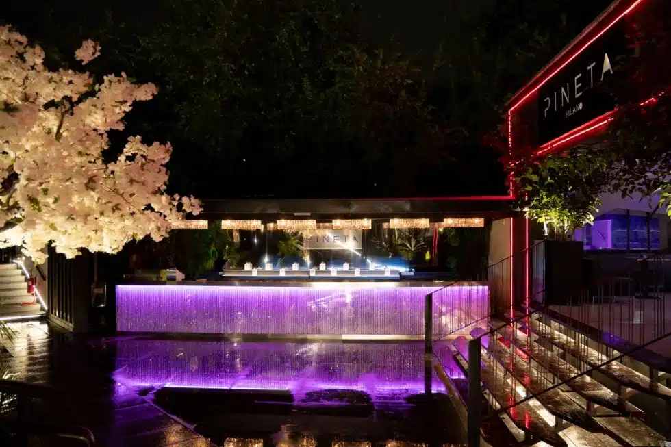 Terrazza e bar del Pineta Milano